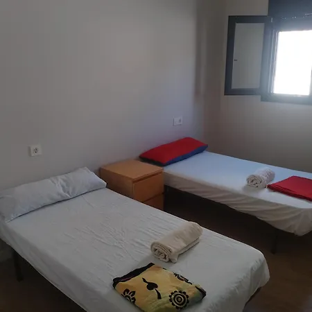 Apartment Bajo Con Jardin En Primera Linea De Playa *