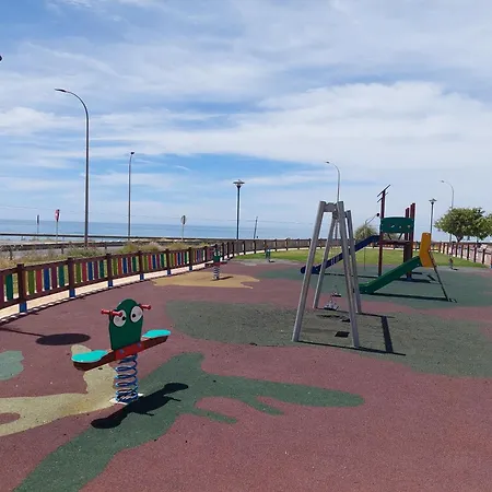 Apartment Bajo Con Jardin En Primera Linea De Playa