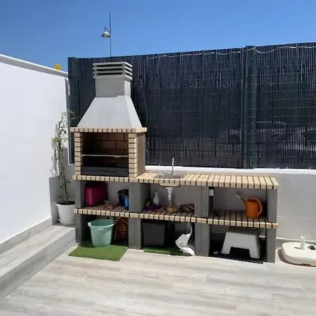Appartement Bajo Con Jardin En Primera Linea De Playa